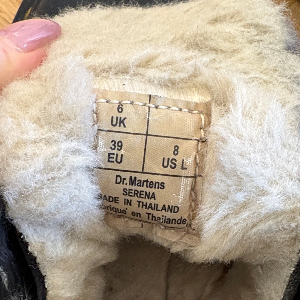 Dr Martens Serena Leather Boots with fur lining - Picture 7 of 7